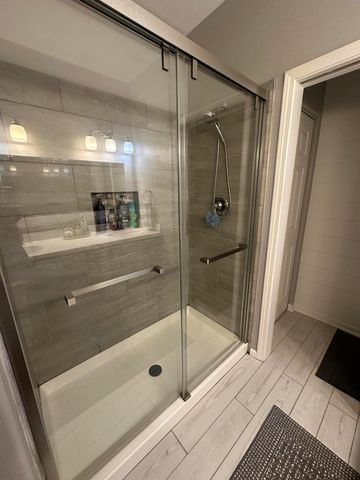 9090 Norris Drive, Hobart, IN 46342