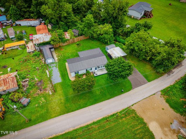 121 Bill Lewis Road, Elizabethton, TN 37643