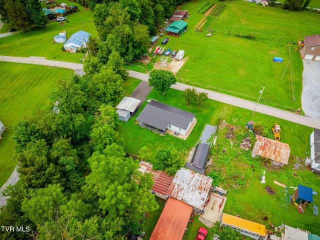 121 Bill Lewis Road, Elizabethton, TN 37643