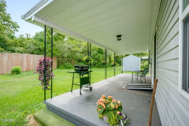121 Bill Lewis Road, Elizabethton, TN 37643