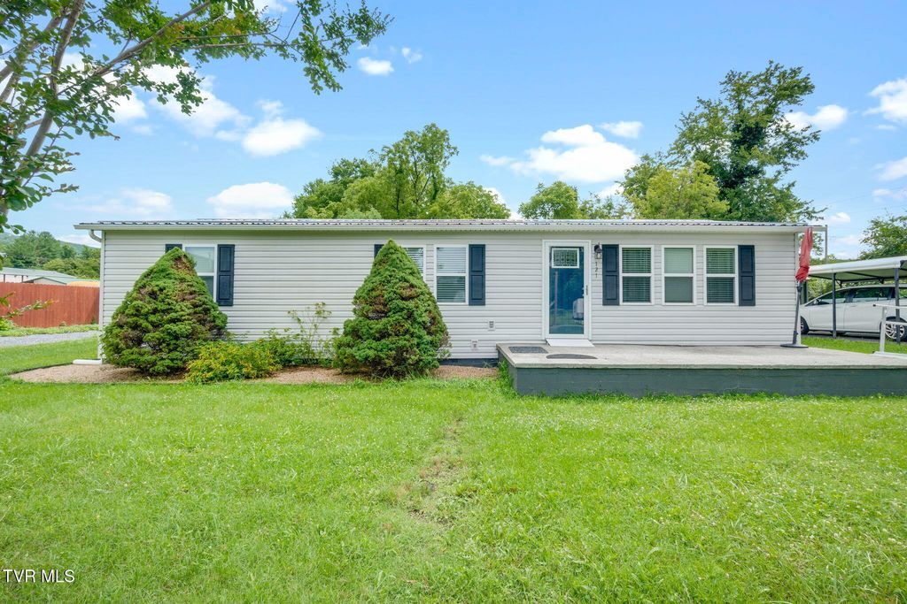 121 Bill Lewis Road, Elizabethton, TN 37643