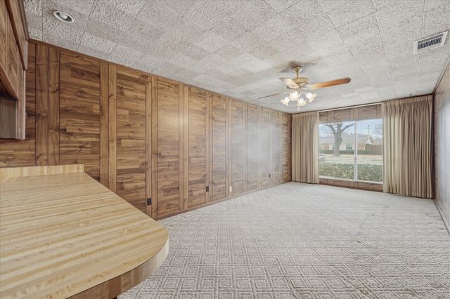 2341 Lagoon Drive, Mesquite, TX 75150