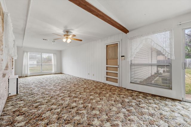 2341 Lagoon Drive, Mesquite, TX 75150