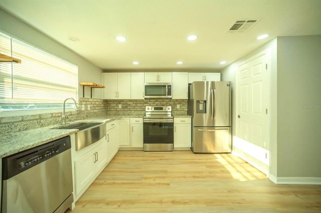 4811 N 30TH STREET, Tampa, FL 33610