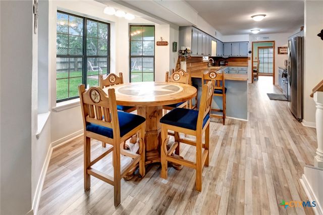 3662 N Fm 444, Inez, TX 77968