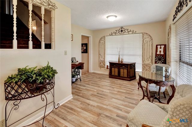 3662 N Fm 444, Inez, TX 77968