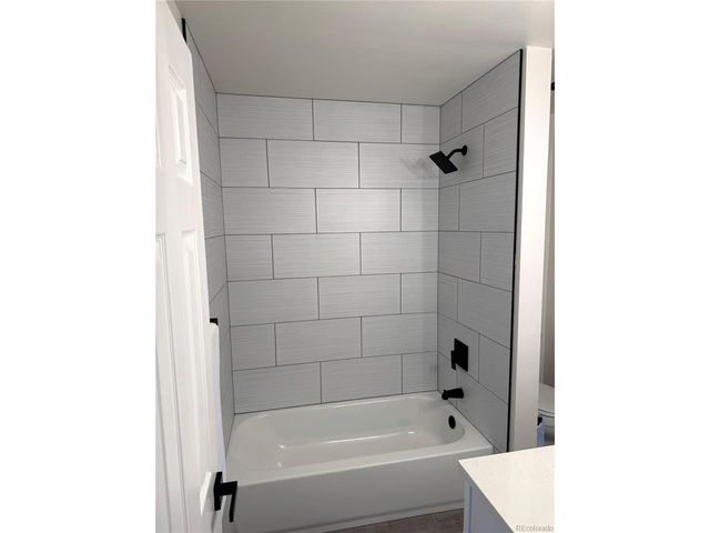 13970 W 72nd Pl C, Arvada, CO 80005