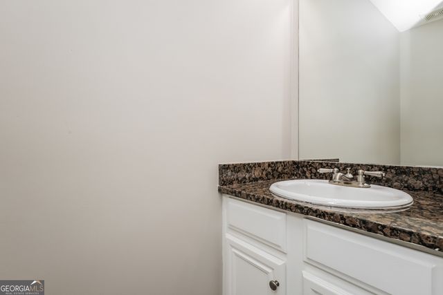 180 Hawken Trail, Mcdonough, GA 30253