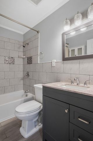 22000 Cunningham Avenue, Warren, MI 48091