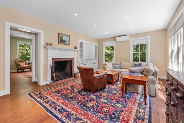 292 Hard Road, Hartford, VT 05059