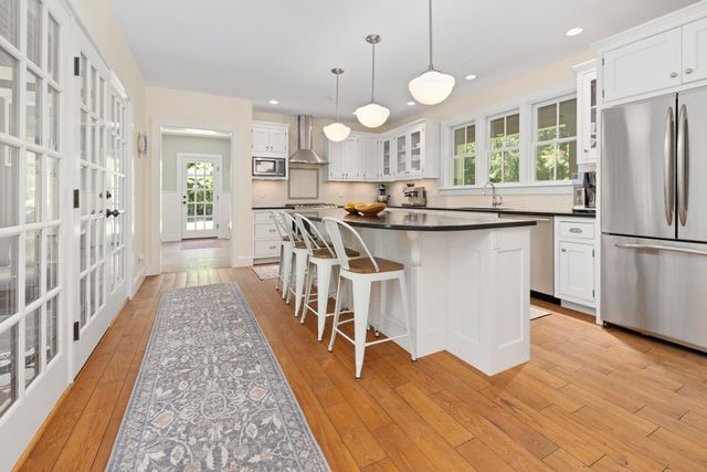 292 Hard Road, Hartford, VT 05059