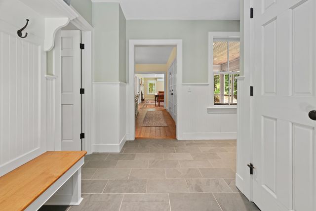 292 Hard Road, Hartford, VT 05059