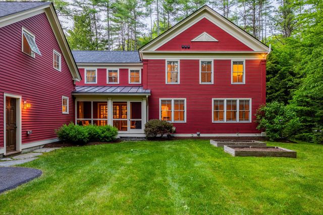292 Hard Road, Hartford, VT 05059