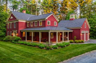 292 Hard Road, Hartford, VT 05059