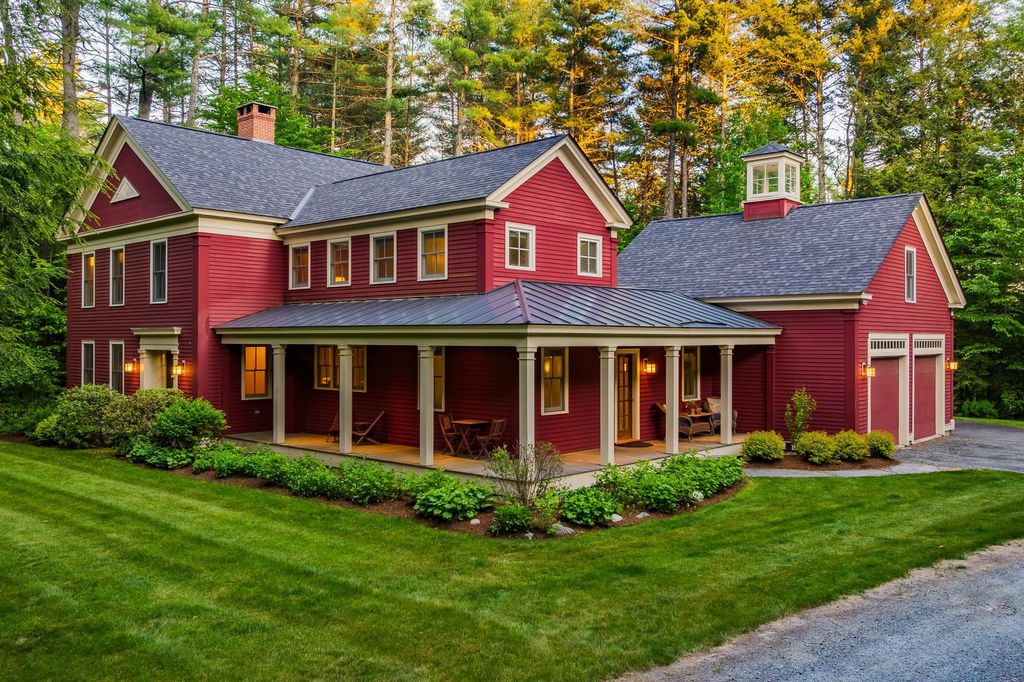 292 Hard Road, Hartford, VT 05059