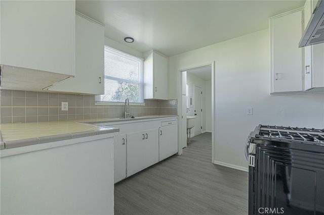 937 W Norberry, Lancaster, CA 93534