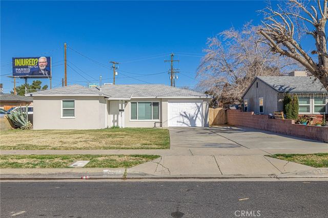 937 W Norberry, Lancaster, CA 93534