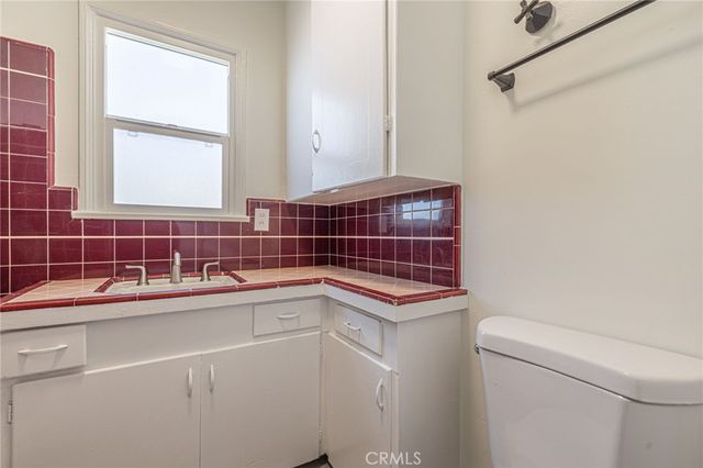 937 W Norberry, Lancaster, CA 93534