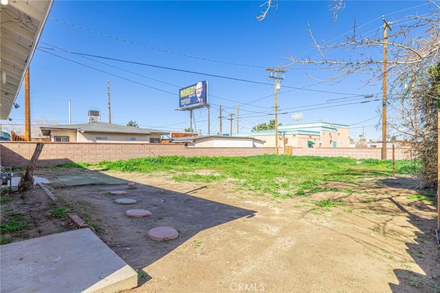 937 W Norberry, Lancaster, CA 93534