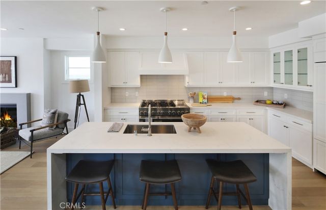 411 39th Street, Newport Beach, CA 92663