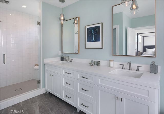 411 39th Street, Newport Beach, CA 92663