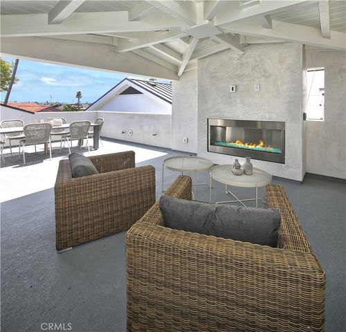 411 39th Street, Newport Beach, CA 92663