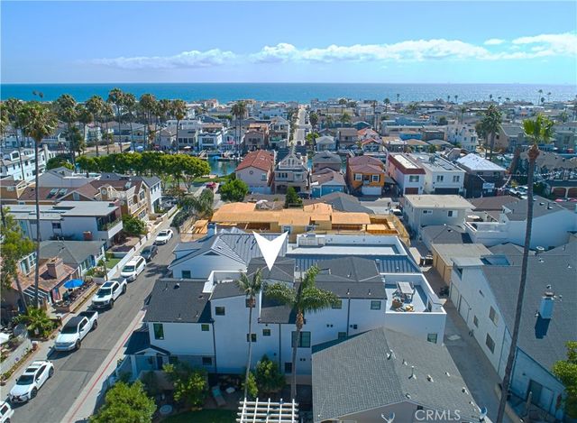 411 39th Street, Newport Beach, CA 92663