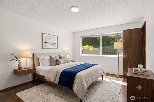 26607 Manchester Court, Kent, WA 98032