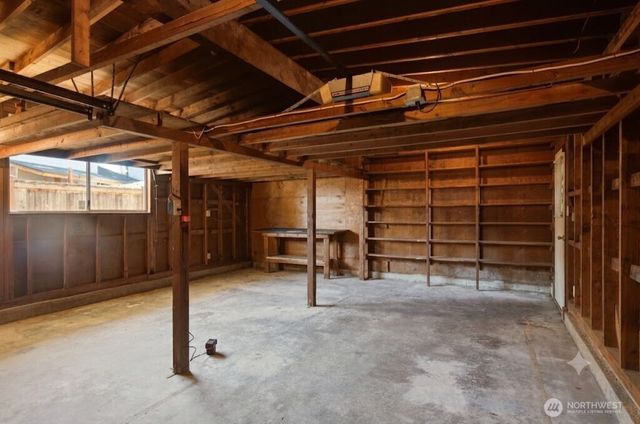 26607 Manchester Court, Kent, WA 98032