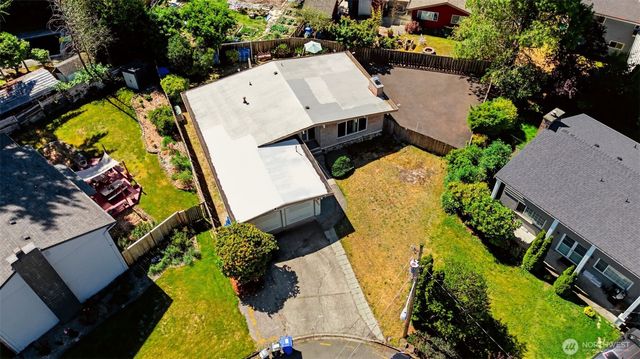 26607 Manchester Court, Kent, WA 98032