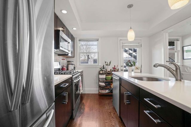 208-210 West 7th Street 2L, Boston, MA 02127