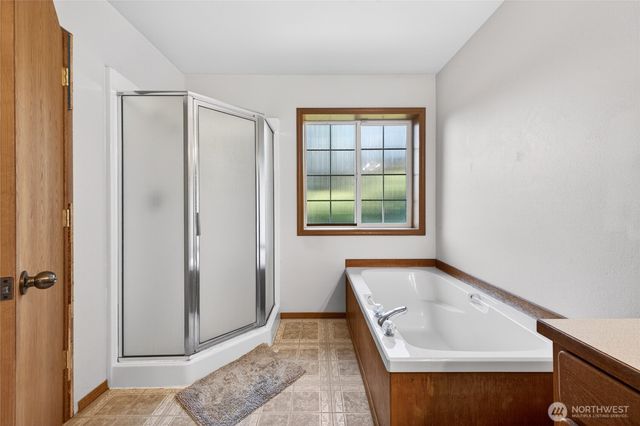 7011 47th Avenue E, Tacoma, WA 98443