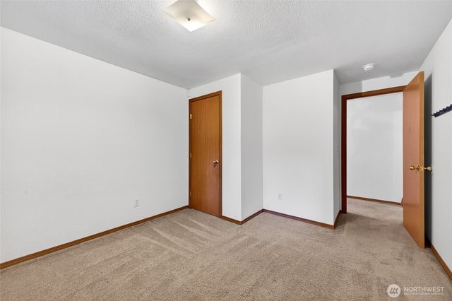 7011 47th Avenue E, Tacoma, WA 98443