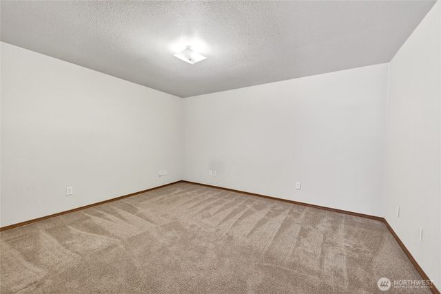 7011 47th Avenue E, Tacoma, WA 98443