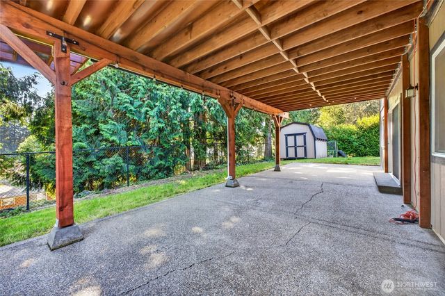 7011 47th Avenue E, Tacoma, WA 98443