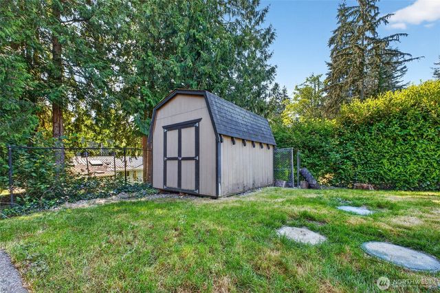7011 47th Avenue E, Tacoma, WA 98443