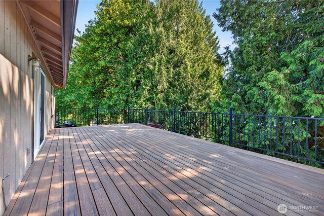 7011 47th Avenue E, Tacoma, WA 98443