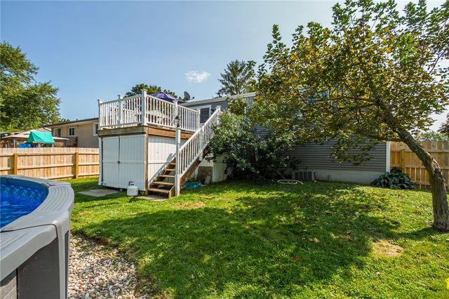 5715 Dalton Drive, Farmington, NY 14425