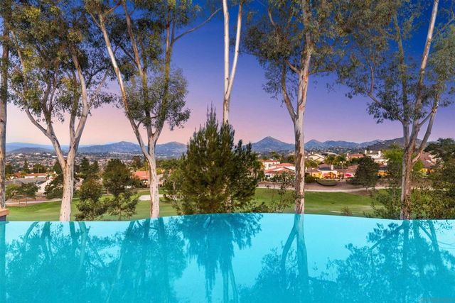 12131 View Pointe Row, San Diego, CA 92128