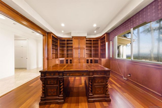 12131 View Pointe Row, San Diego, CA 92128