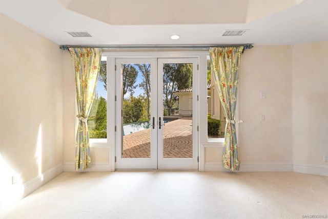 12131 View Pointe Row, San Diego, CA 92128