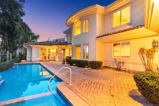 12131 View Pointe Row, San Diego, CA 92128