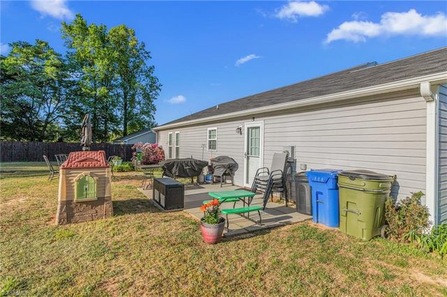 729 Bailey Road, Winston-salem, NC 27107