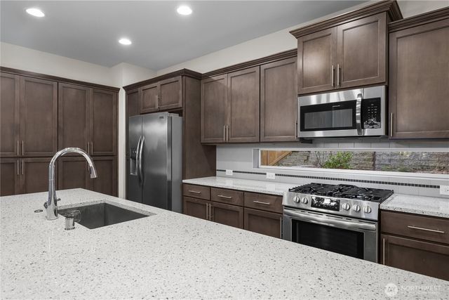 2114 NW Rustling Fir Lane, Silverdale, WA 98383