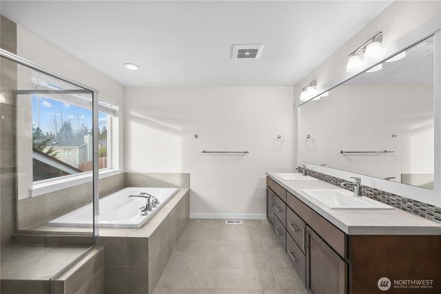 2114 NW Rustling Fir Lane, Silverdale, WA 98383