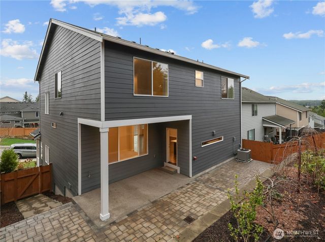 2114 NW Rustling Fir Lane, Silverdale, WA 98383