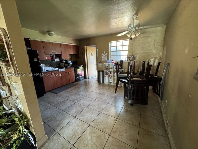 1075 NW 100th St, Miami, FL 33150