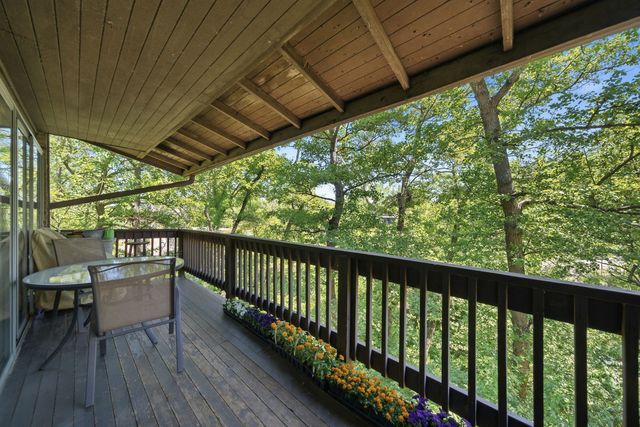 5517 E Lake Drive 91-E, Lisle, IL 60532
