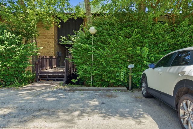 5517 E Lake Drive 91-E, Lisle, IL 60532