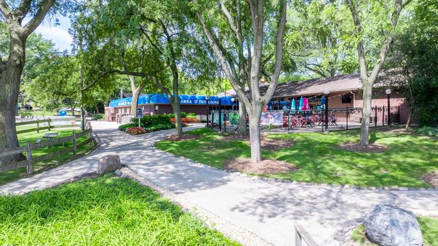 5517 E Lake Drive 91-E, Lisle, IL 60532